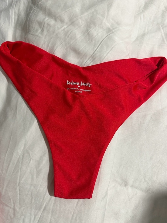 Kulani Kinis Other - Kulani Kini’s V Cheeky Cherry Crush Bottoms - Size Large